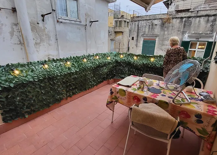 Santa Chiara Attic , 4 floor no Elevator